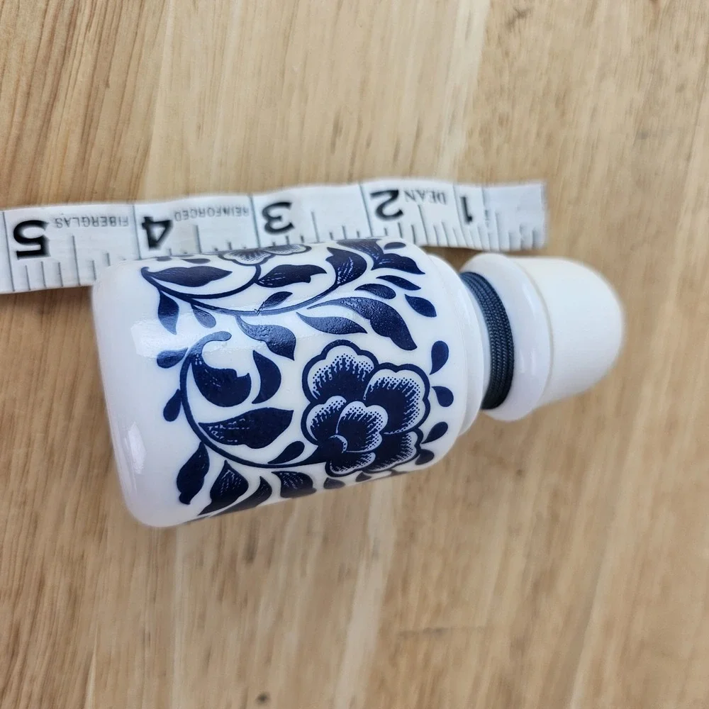 Vintage AVON Empty Bubble Bath Bottle‎ + Stopper White Blue Collectible